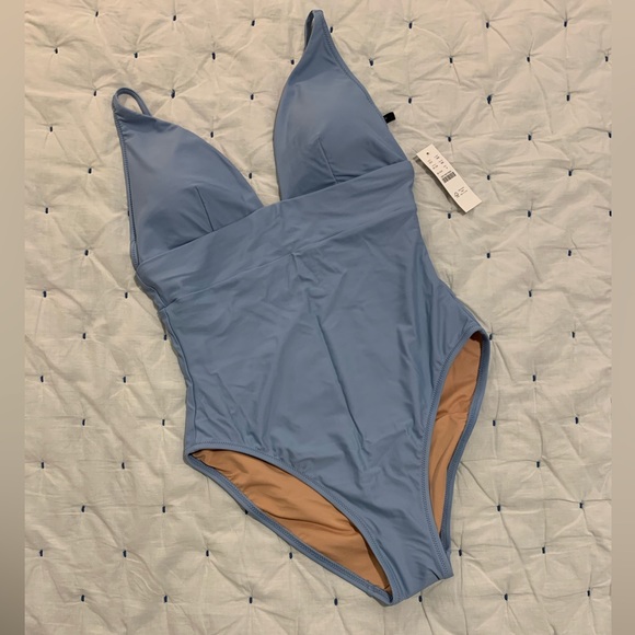 NWT J. Crew Plunge One-Piece - Picture 5 of 8